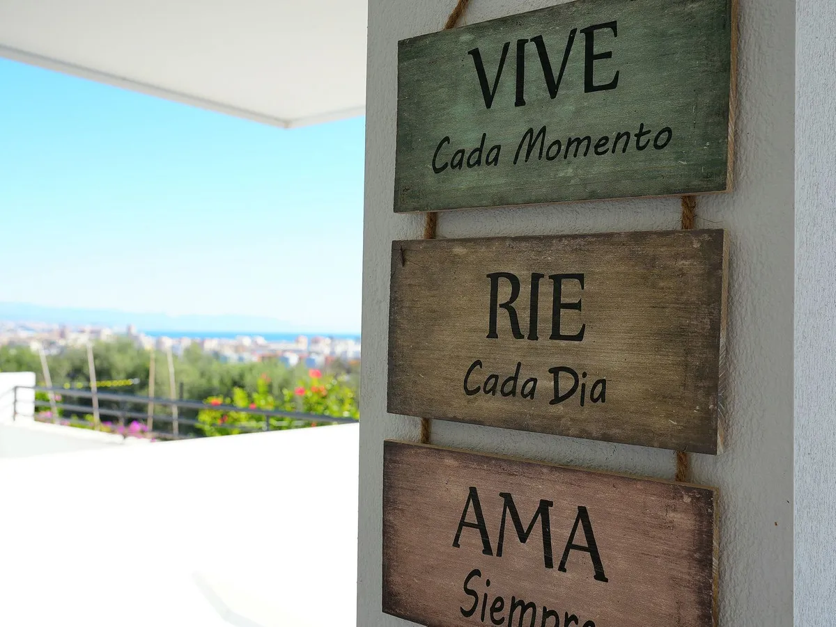 5ba06955-f3fe-4d6b-9916-62485bc88205