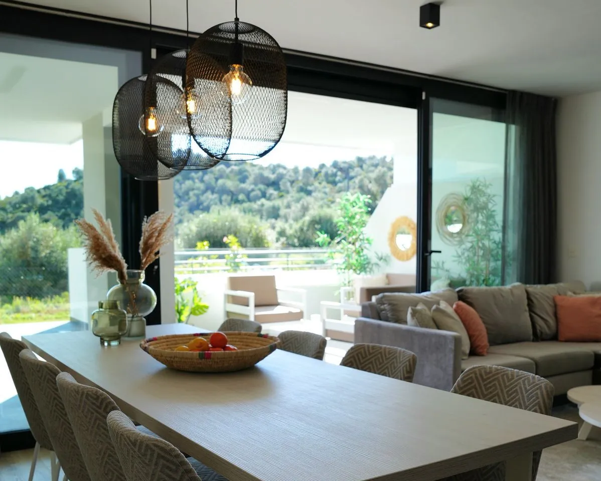 7f4d937f-4bfd-41bf-8992-0c9feefb9ab9