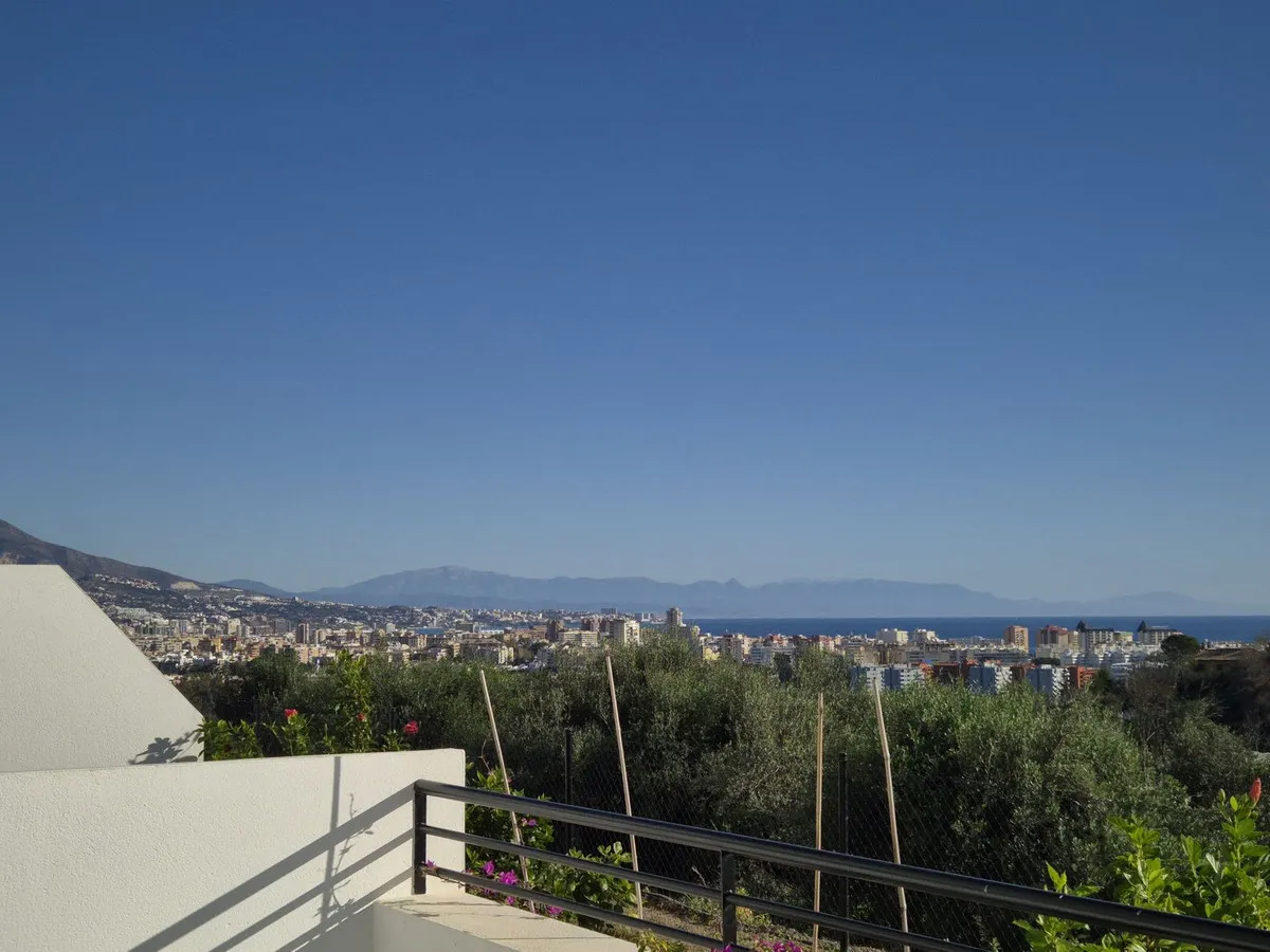 8f0597d7-735a-455e-8de8-6df3c0246573