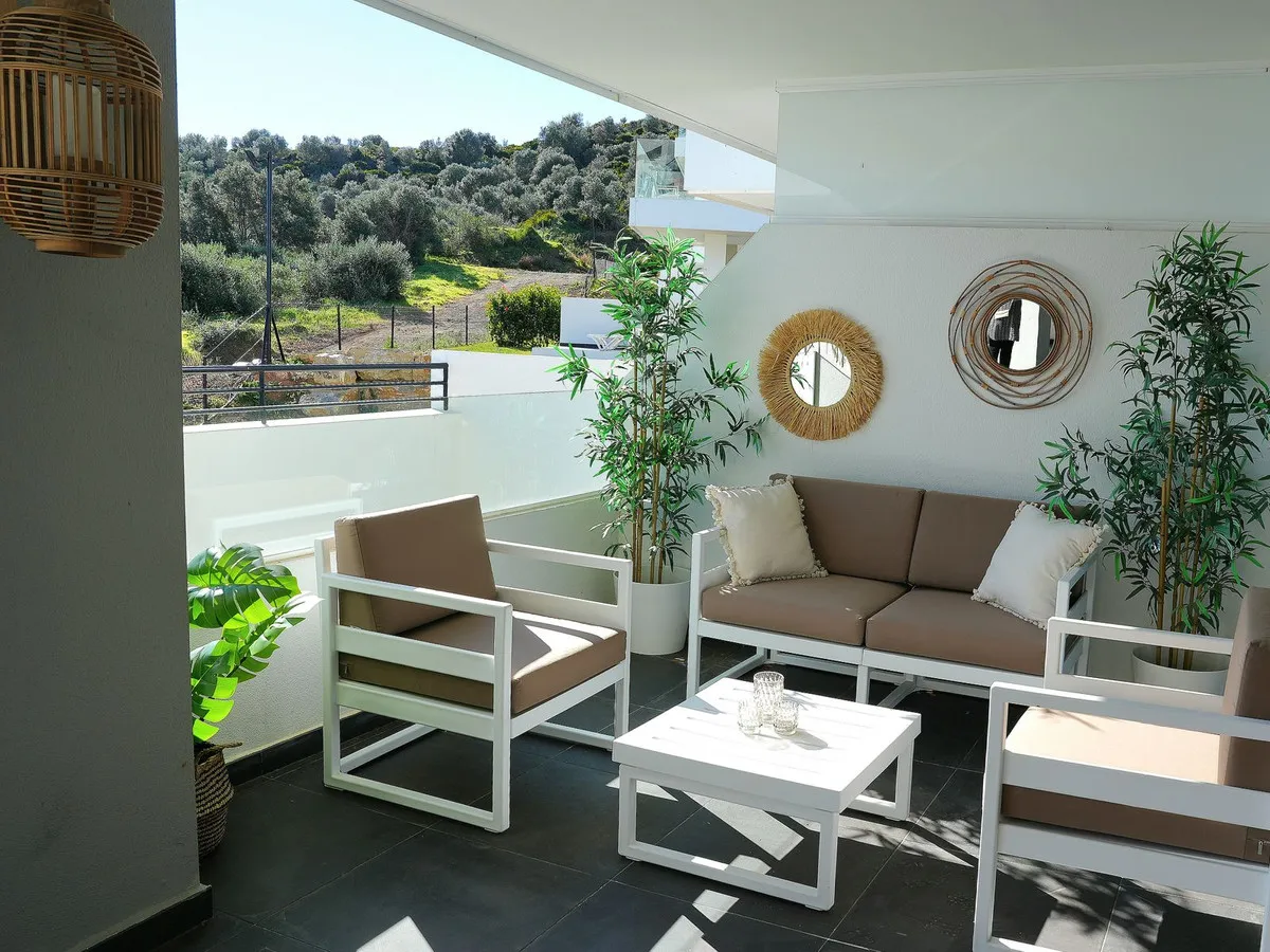 ad601fd5-d55e-46fa-81a1-9702e31d8996