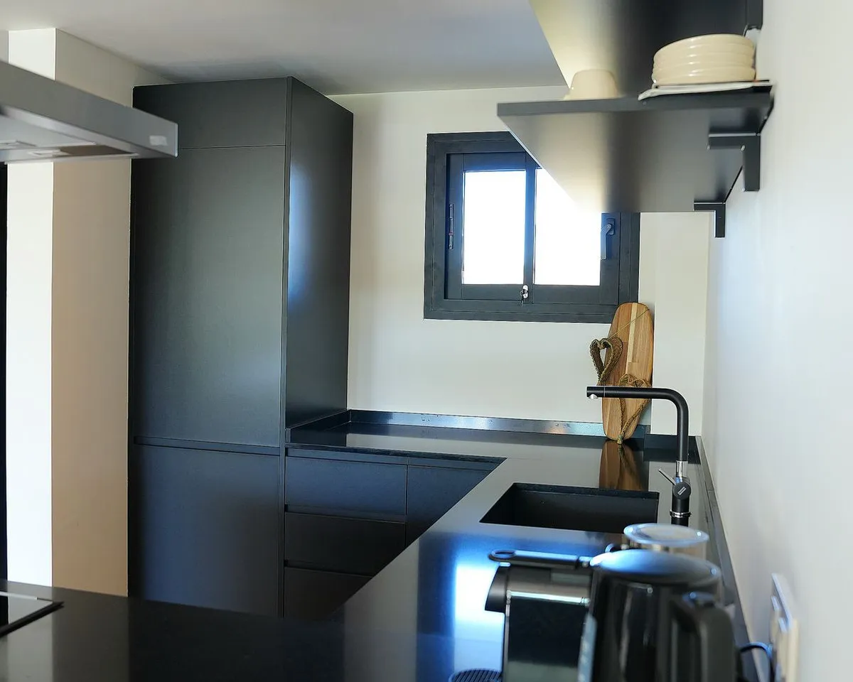 bb2a1f0c-c311-4235-909e-ad407a8b35f1