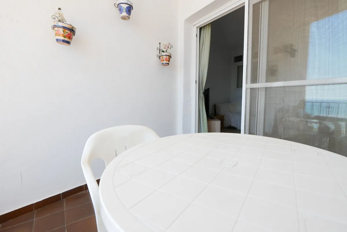 59b9d17b-c62d-46e7-baf4-a6dbd57a5a2b