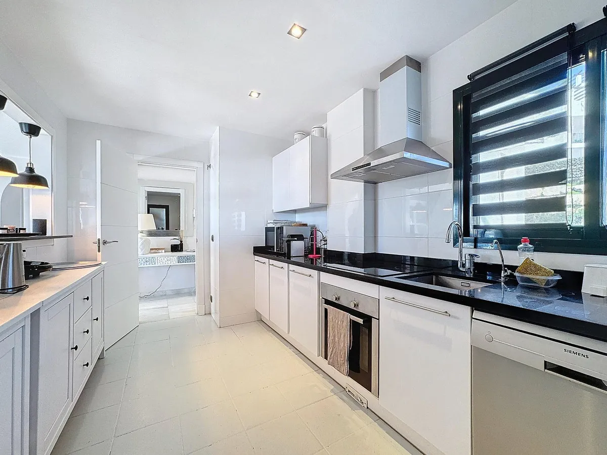 515aefa8-693f-4ff7-936f-83aef727933e