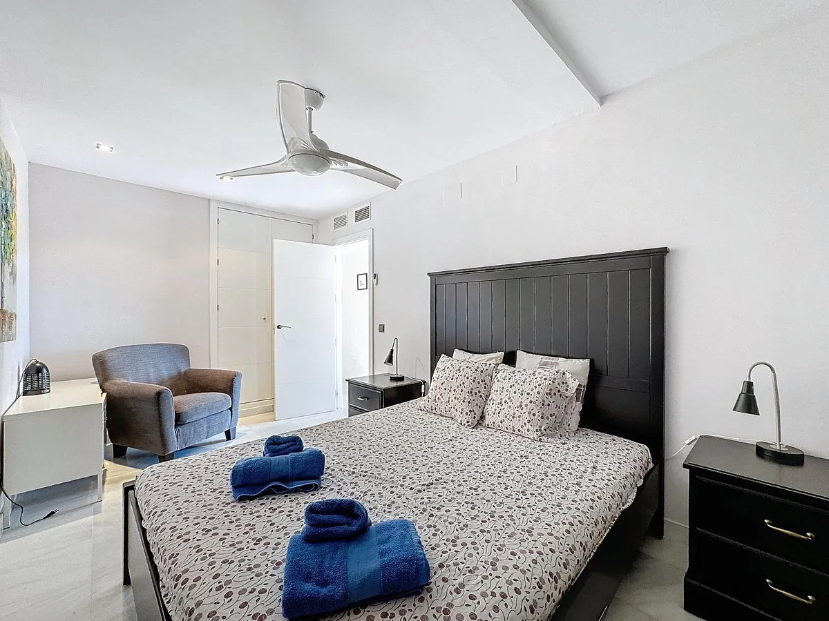 667ac4ed-6f29-4a44-a023-7507a3c808e8