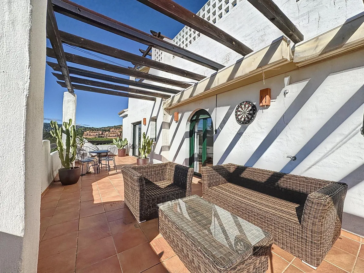 a0918ea7-e49f-4803-a8da-f1928f49b399