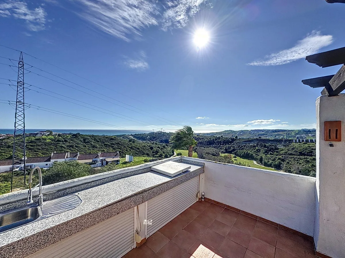 a2f18635-90b8-4744-b435-30810f255974