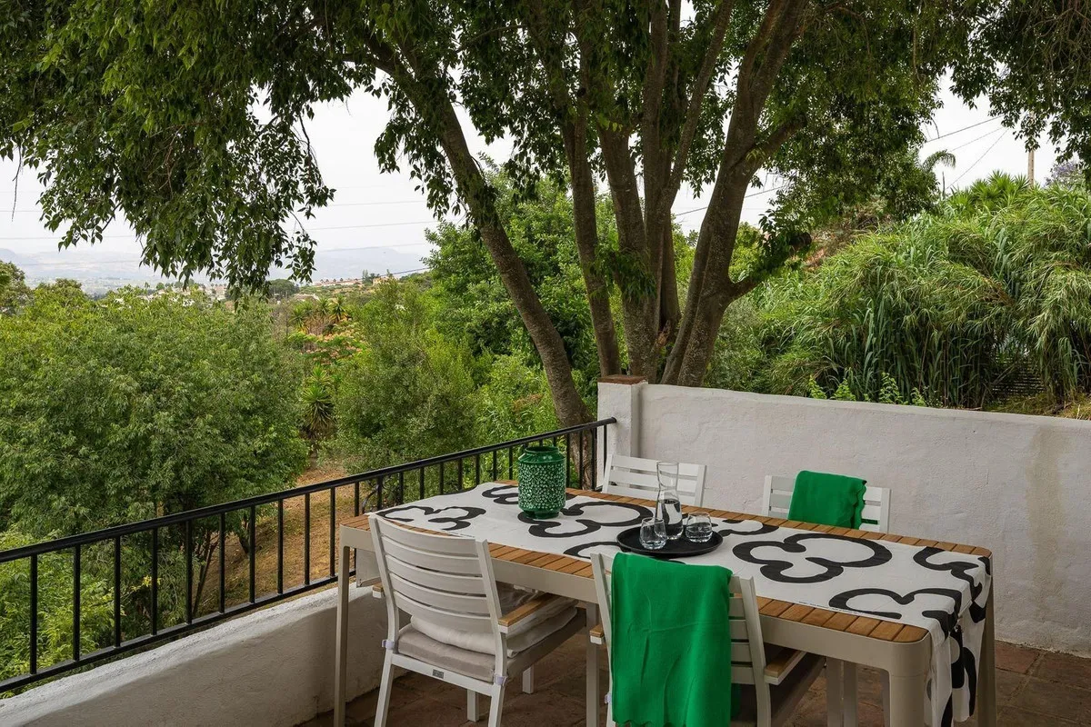 2a332802-5178-4acc-a6a3-892545ec5b26