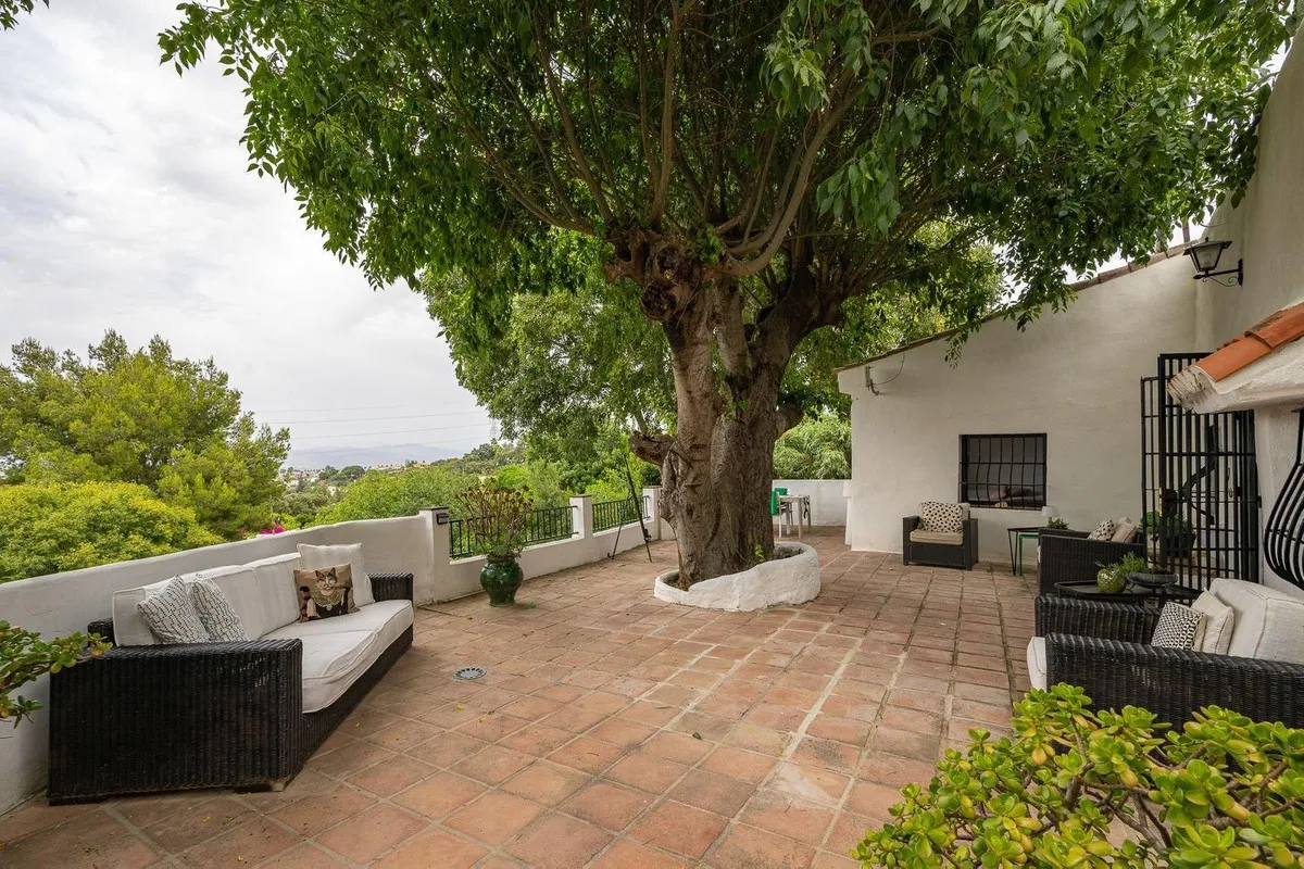 38abc826-dd5b-48d3-a285-90c7d0849a6a