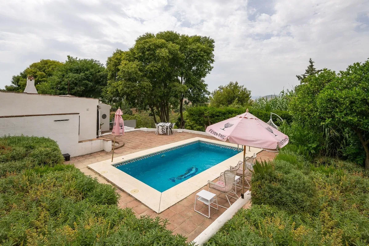 54bdfb24-649c-4982-8689-058177dc08af