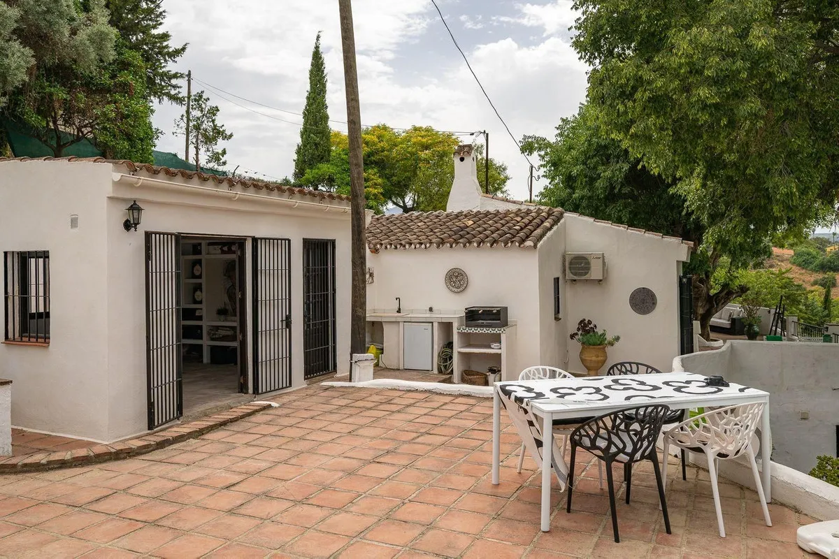 68dc6f8a-6cc1-483b-b06b-0295f1b06dcd