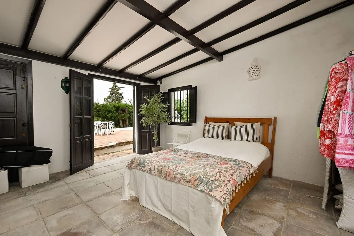 ba4e318a-861d-4790-b91c-339567e62aff