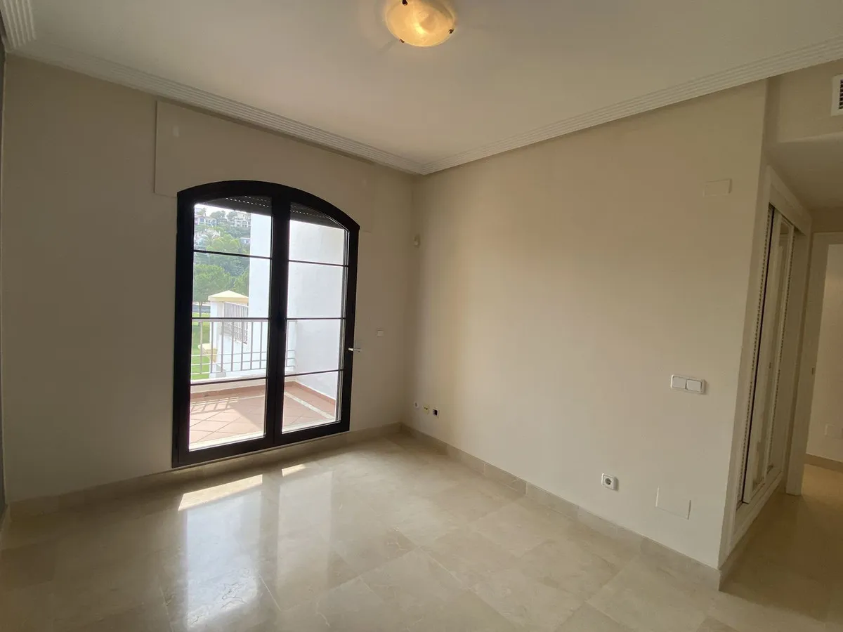 38028c8f-9bca-4dea-a2ea-84879599d441