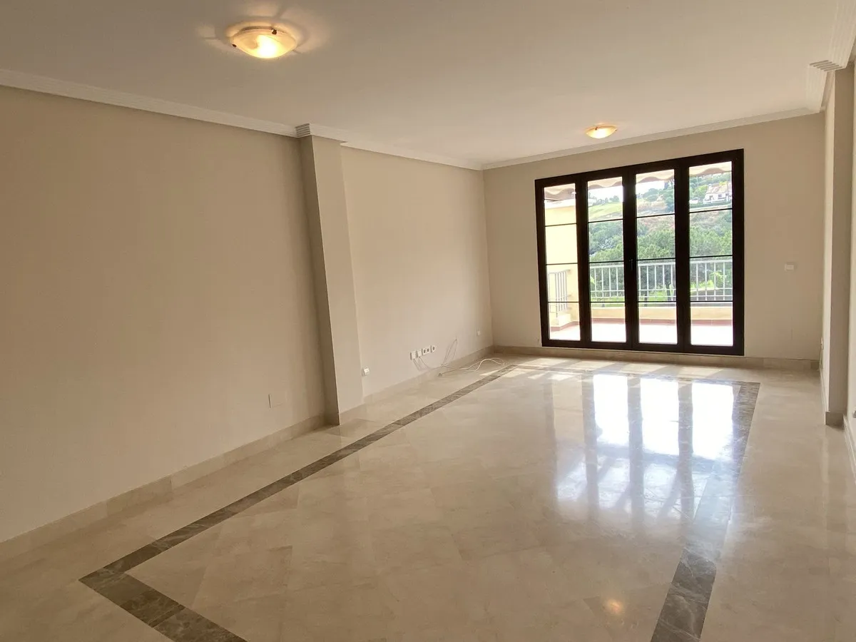 64f61d2d-26d9-49e5-8bc2-8072879fc2e7