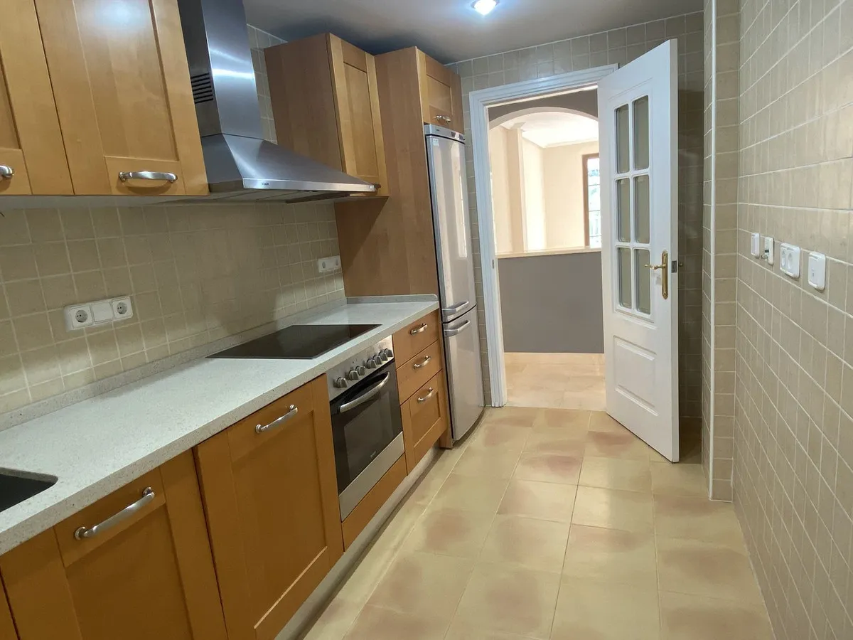 cb50a468-641d-4956-a8b8-0d398c249294