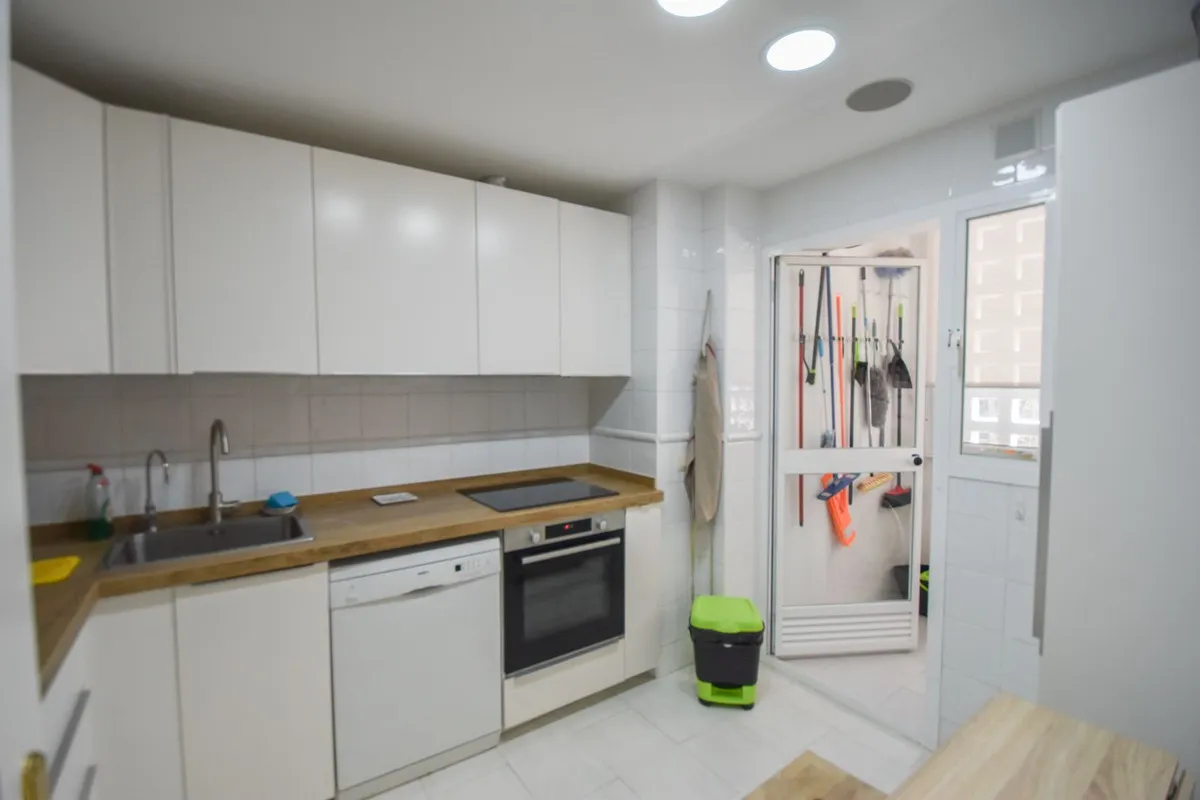 39cb87a6-d30a-4ff6-982f-a0107ef063b9