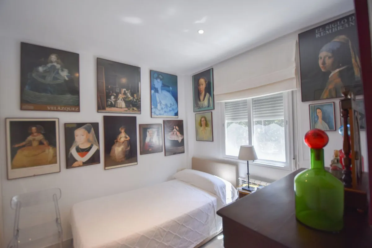 ba32eb58-15b7-499d-8a8b-5b8cf8bf6841