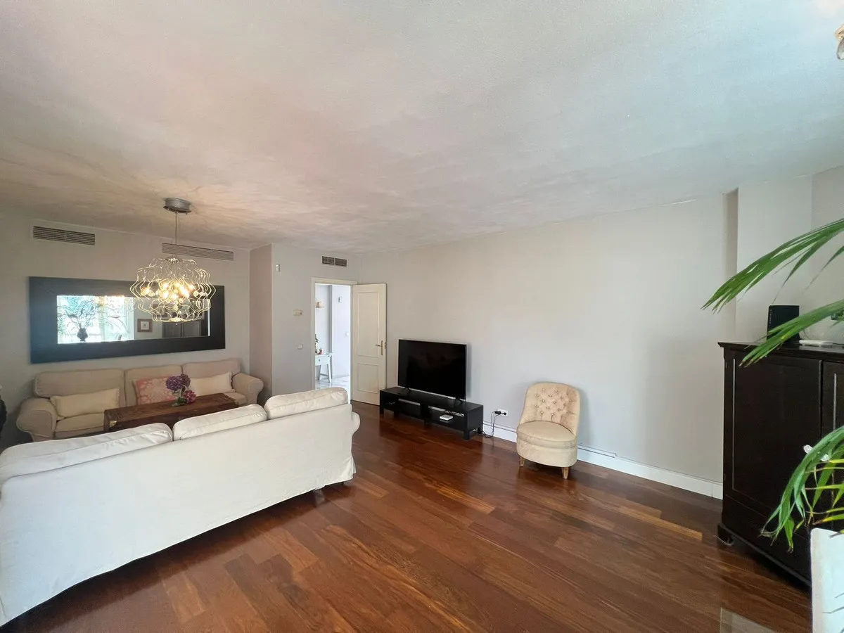 bfb3c466-bdcc-4d53-aa74-33f49fd7ddd4