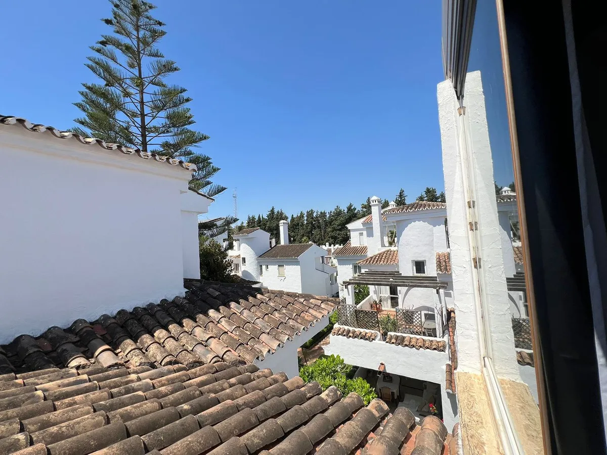 ee4af64b-98f6-4770-a8db-3172e805c0e4