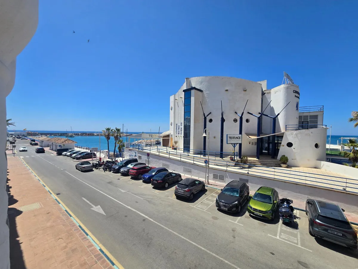 28eb5478-5f51-4b7f-862e-36cbb2b58350