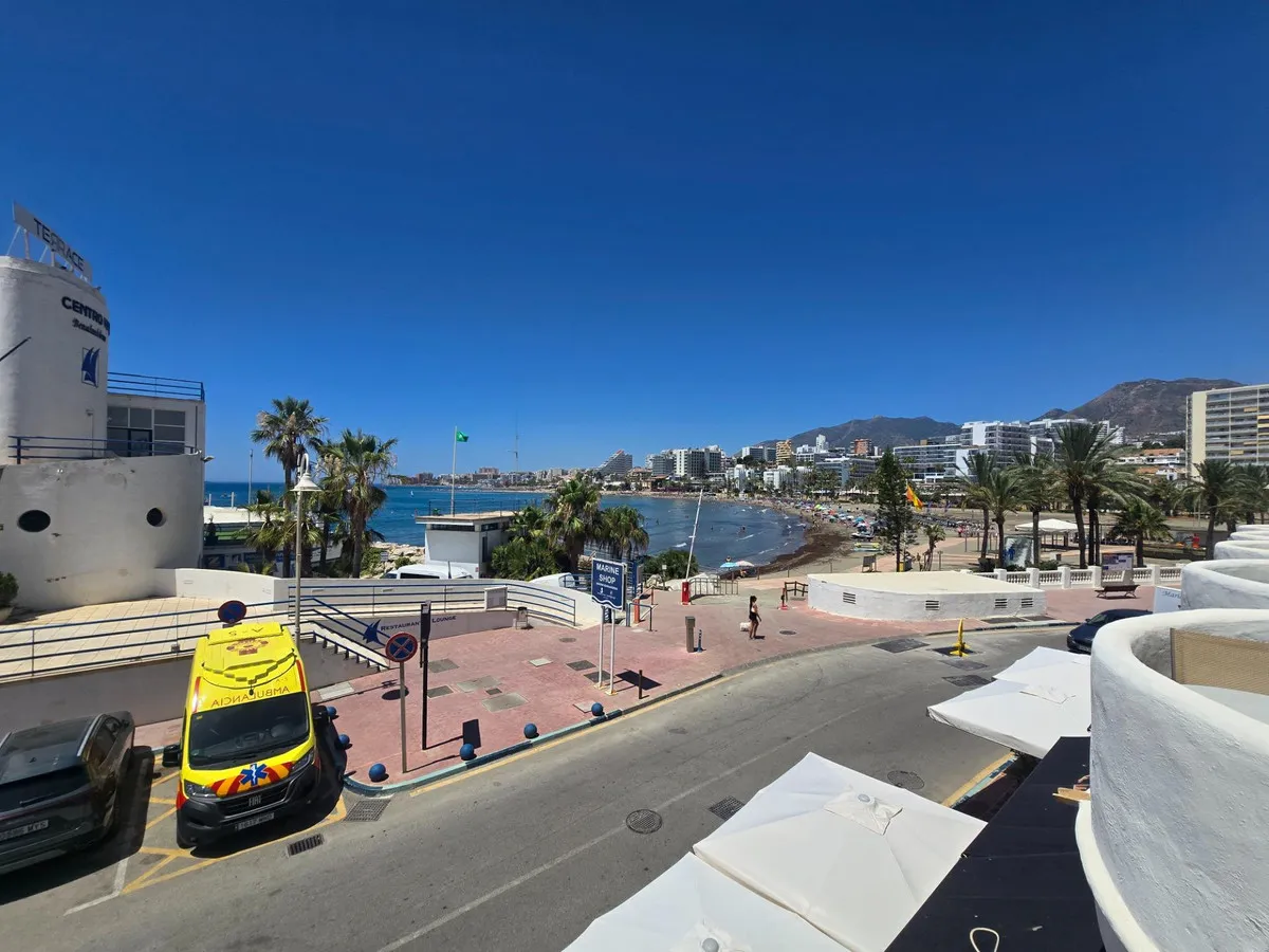 5a3e93a5-bc36-49e0-a931-2a455ed4f2f3