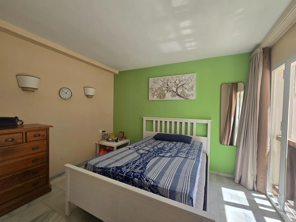 8274d71a-9dd9-48c0-a83c-bf5a724fd919