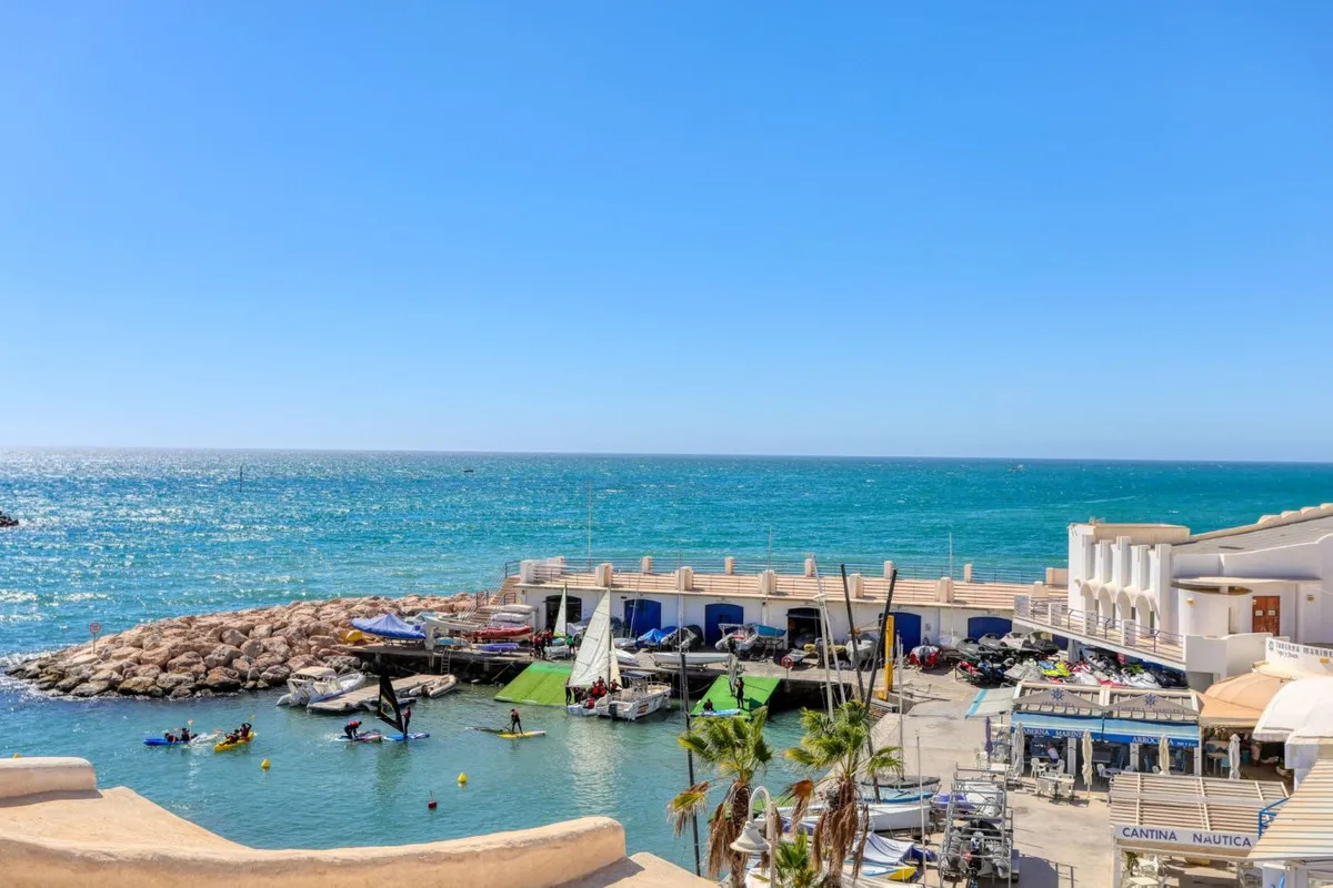 fc7df37b-d30c-4f11-80bc-2b64bee9148c