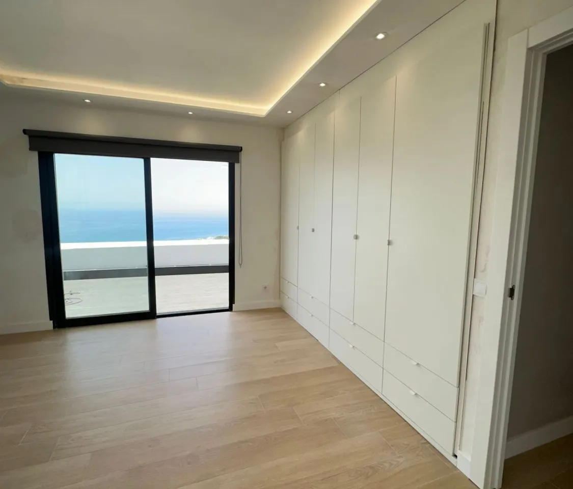 4bdeb4d5-663d-4975-aa10-154f1afc82b9