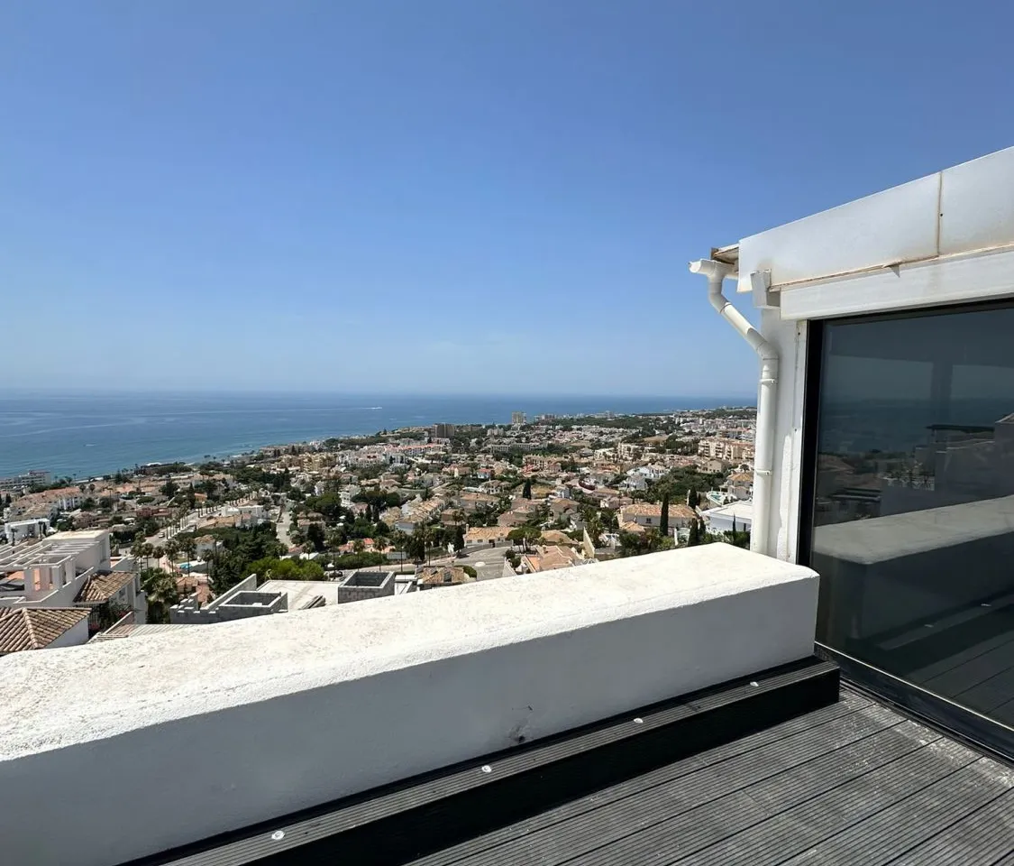 4d8a5f54-432a-49c3-af05-493d538f41f2