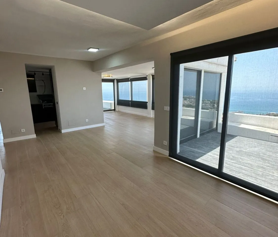 dc8fad74-e762-4470-94f2-253a6c3f7162