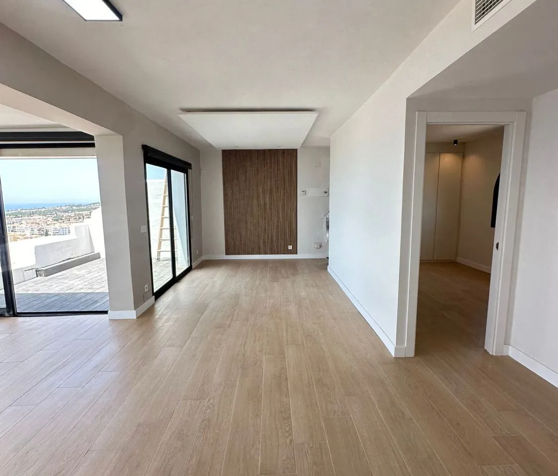 eabd2dca-d082-4c97-87e5-e734751a3522