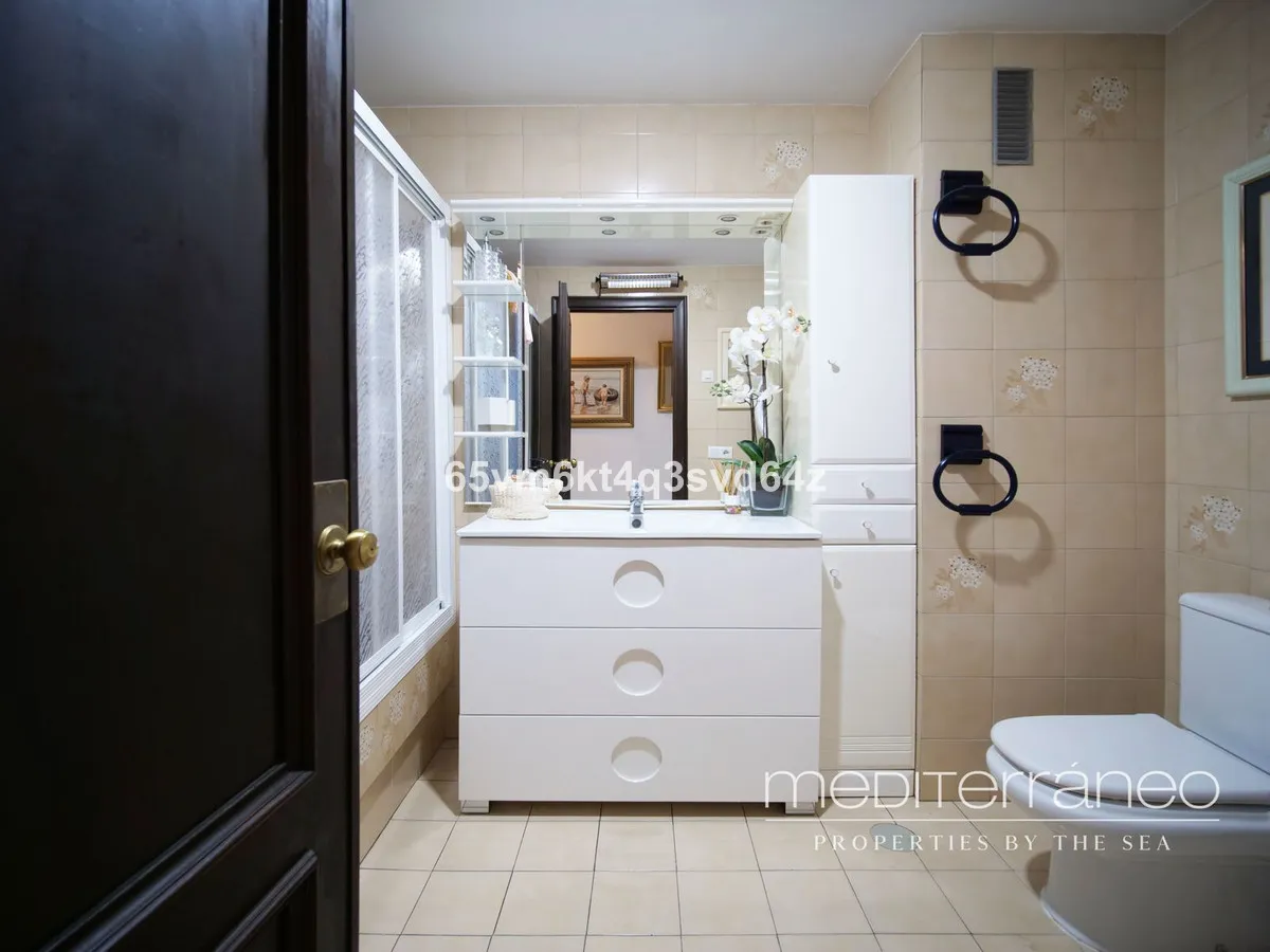 a323aa17-26a2-4efd-b4e6-5a97b92013b0