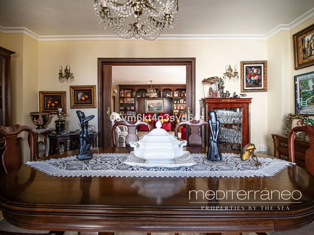 a3ff5015-720b-4af8-9f32-49077054bf17