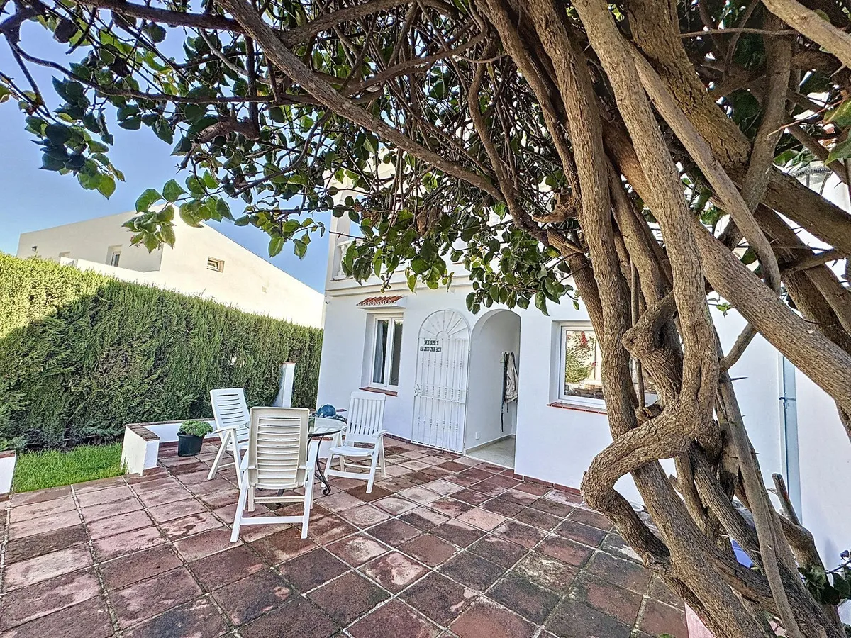 b12dc013-92ab-4fea-95a9-040ff95a44f5