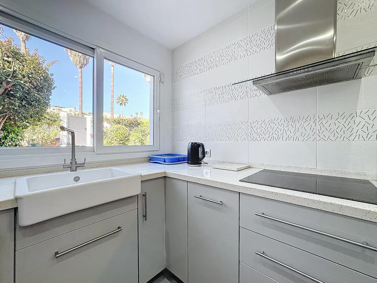 bfba93b5-0ded-4ab2-9152-f27eb05c1627