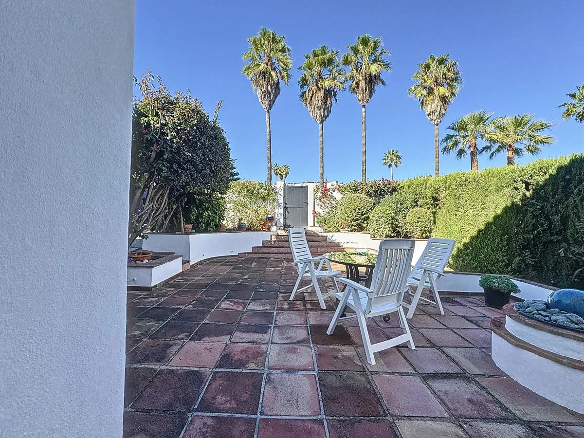 c44d126a-a203-44b4-adaa-cb2512e35e92