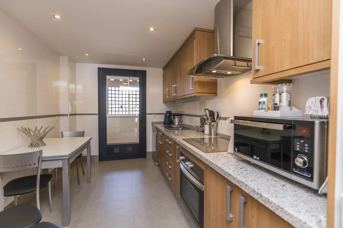 79594cdd-bdf2-402a-8544-80bcd35c5e2b