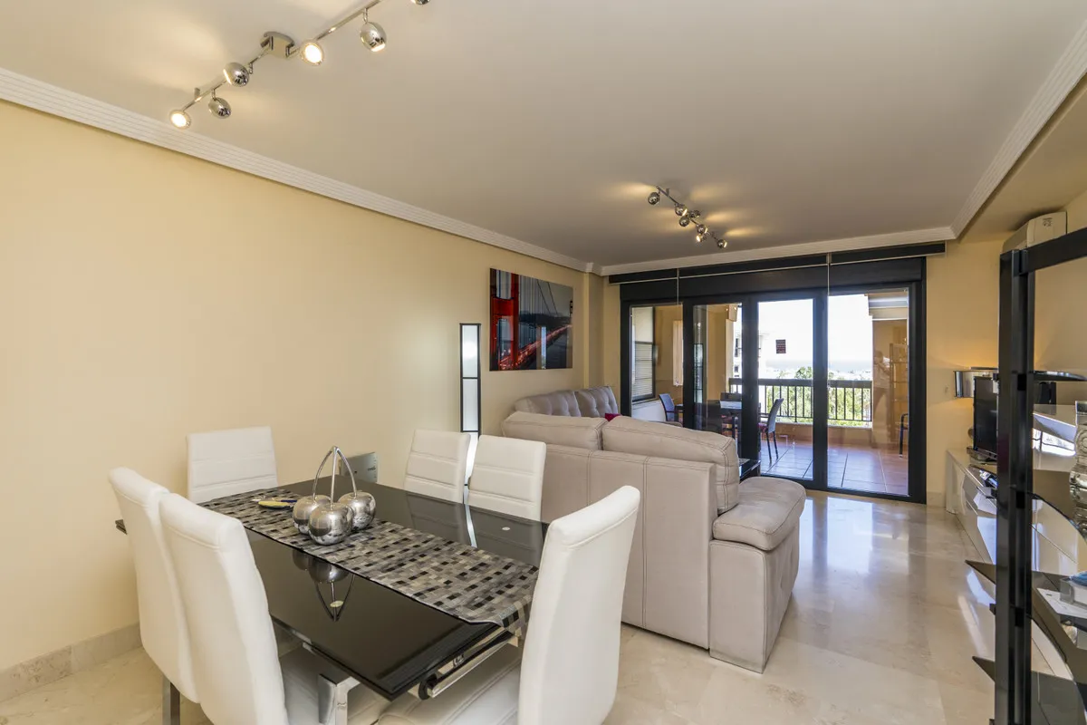 7a03f75b-40ce-4e5a-bc89-f4fb7283451d