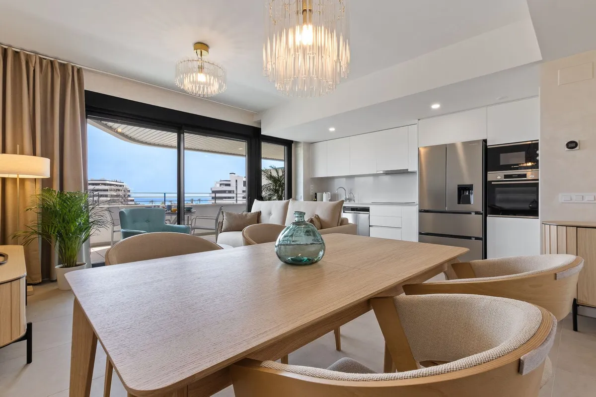 aee5e632-c399-4394-80e2-50c9967ca69e