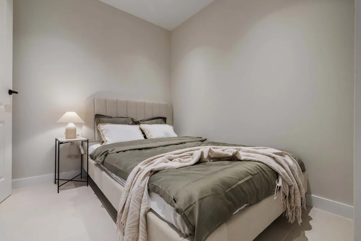 8c696757-5f6a-41fa-97e1-46f00aa6a5e5