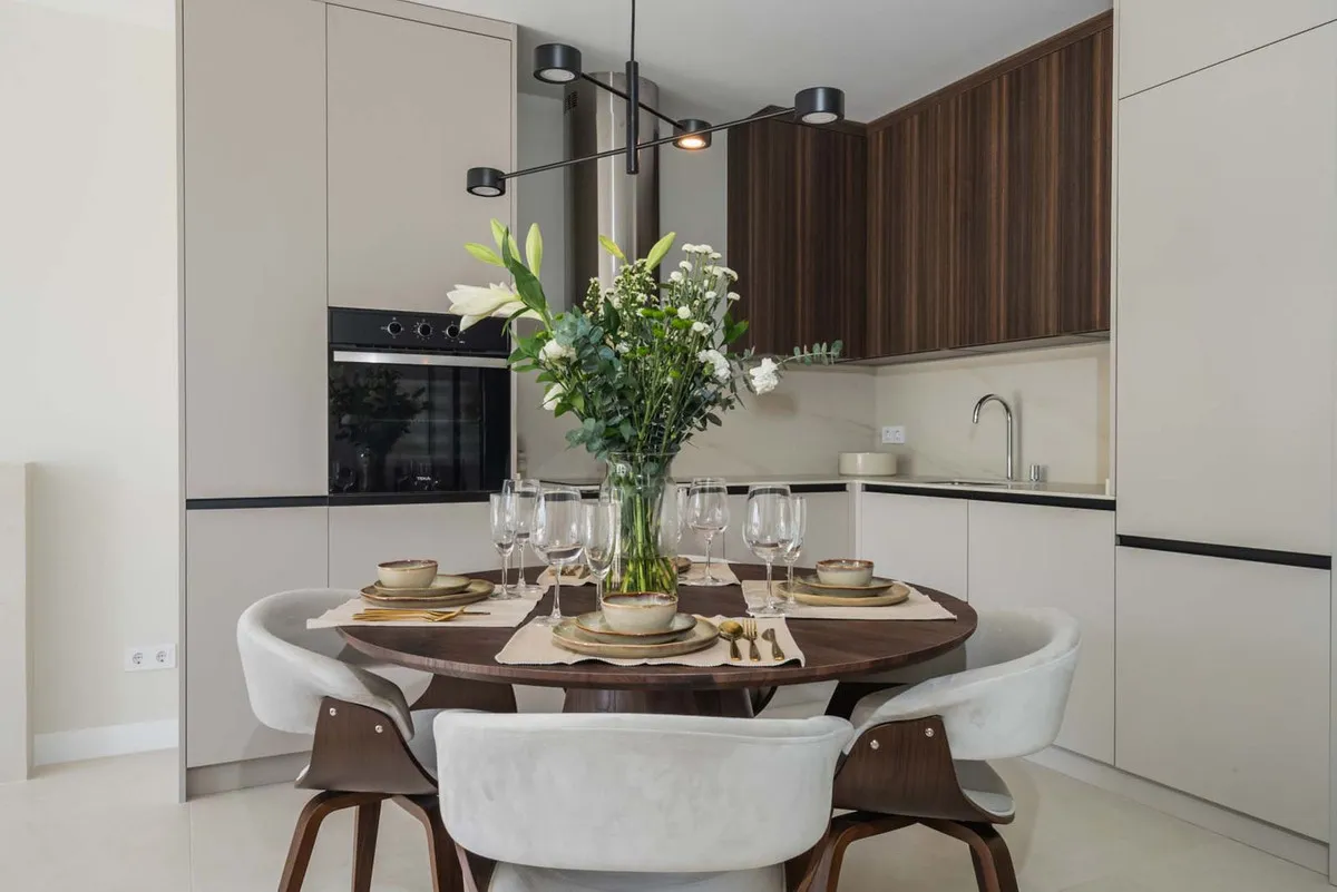 cb989764-cb21-449c-bae0-3ead3a4a470f