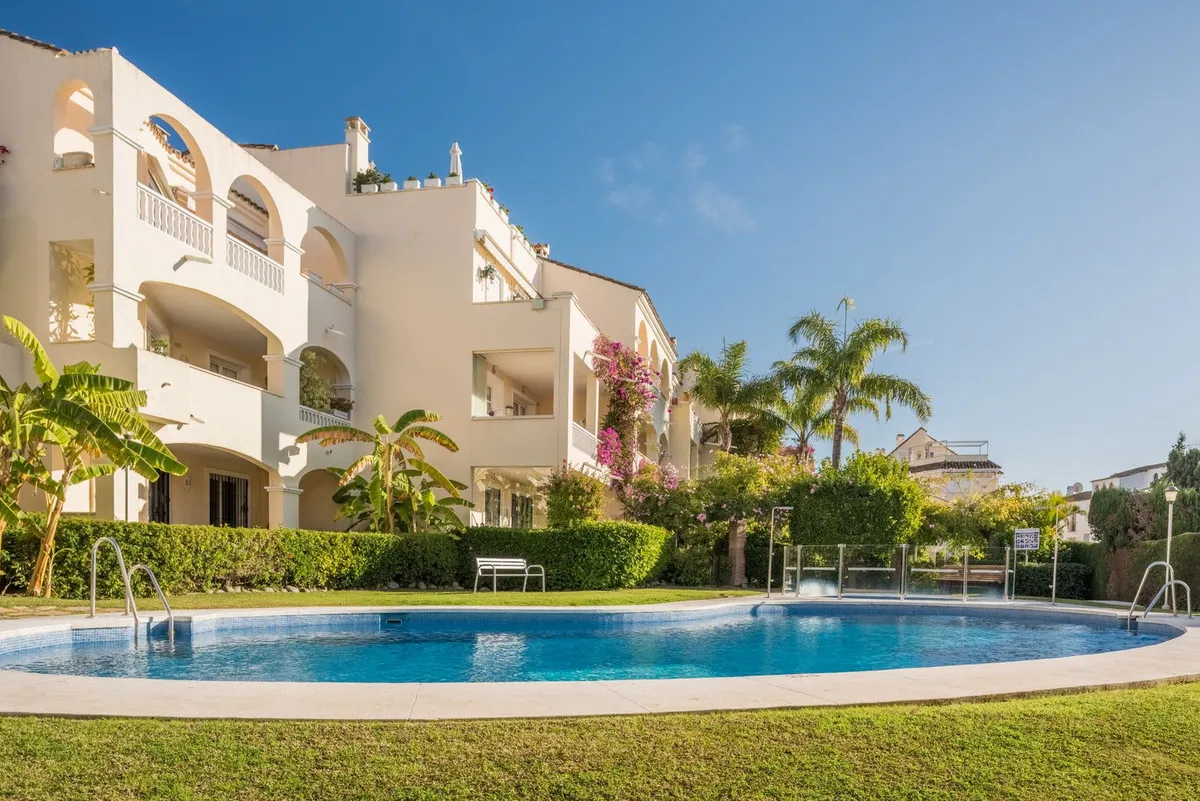 16441f0c-9e93-4cb8-98d1-3cb6199ba716