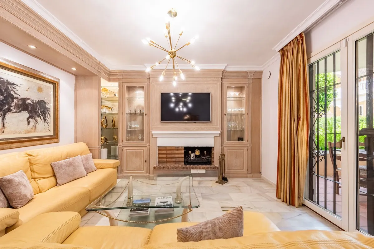 2dc0da9d-0927-479f-a766-9b7ecc4db52a