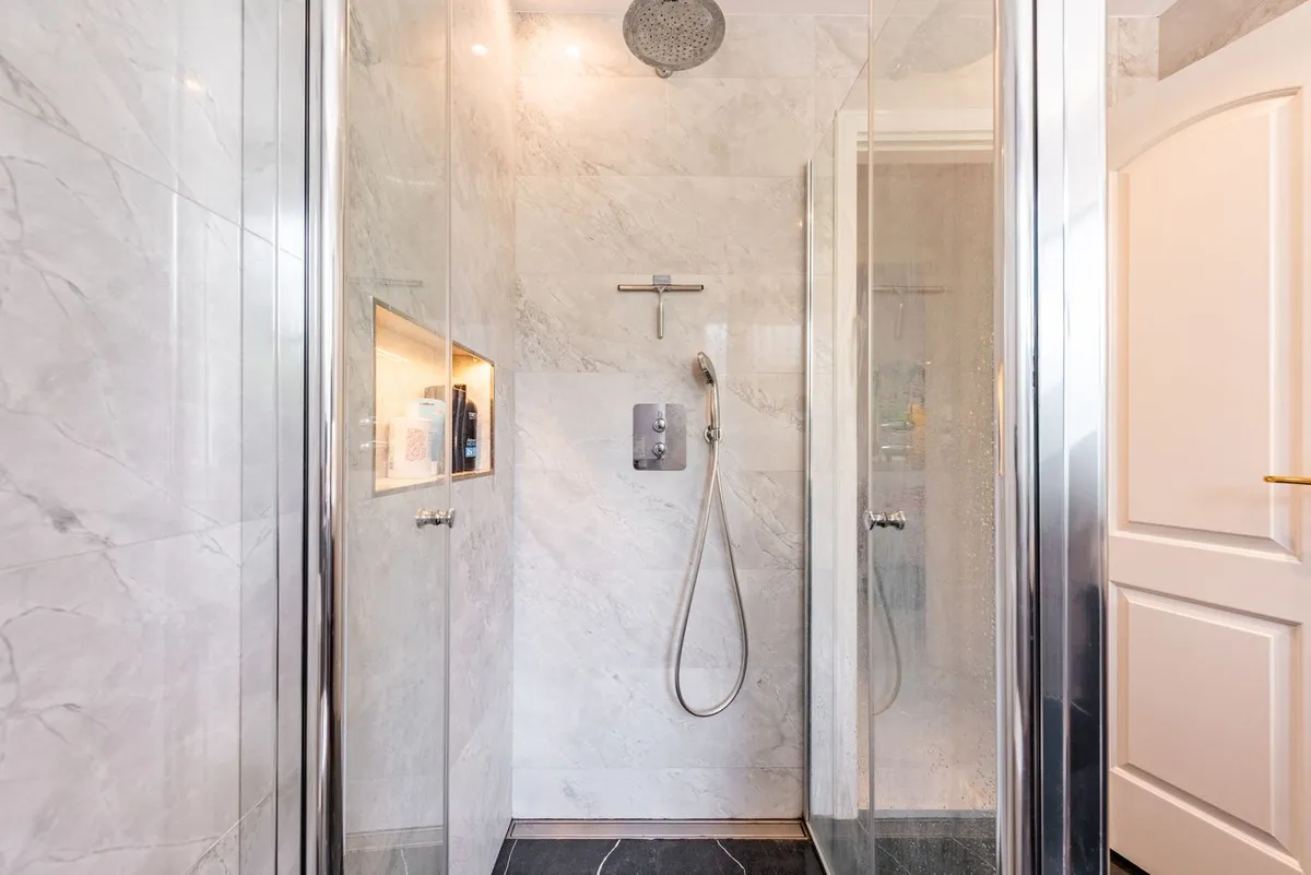 98f530c9-dd6e-402b-ba3c-f285ad3b07a8