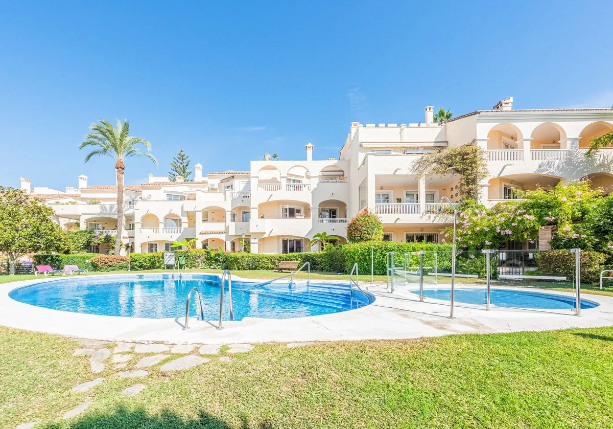 f01fee28-bbd0-4538-aa77-5e108a08d73c