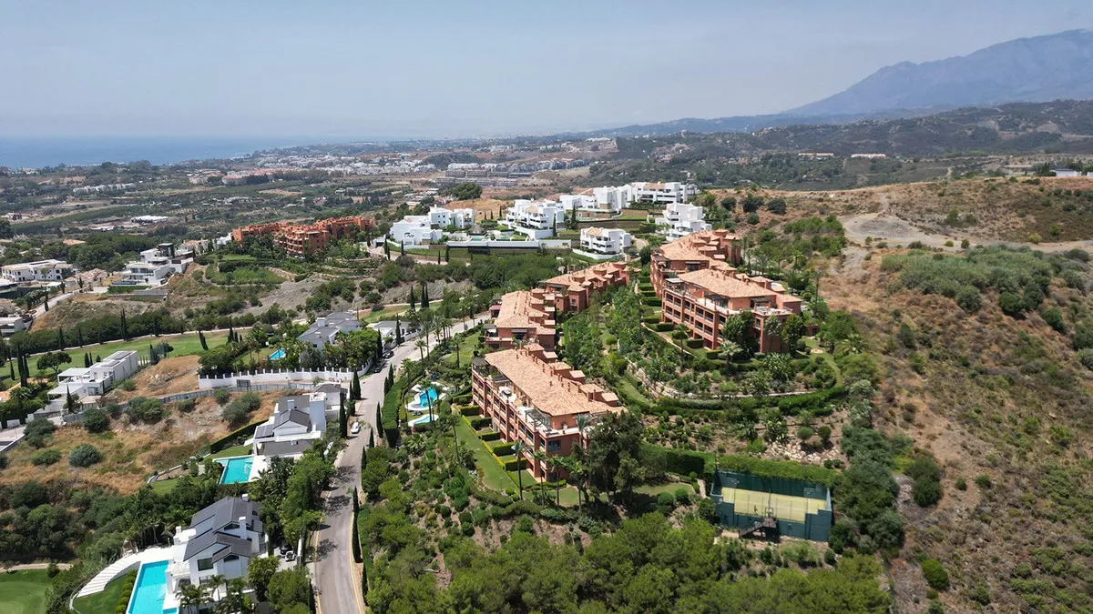 754d30e8-8a31-404c-94dc-c238151c3365