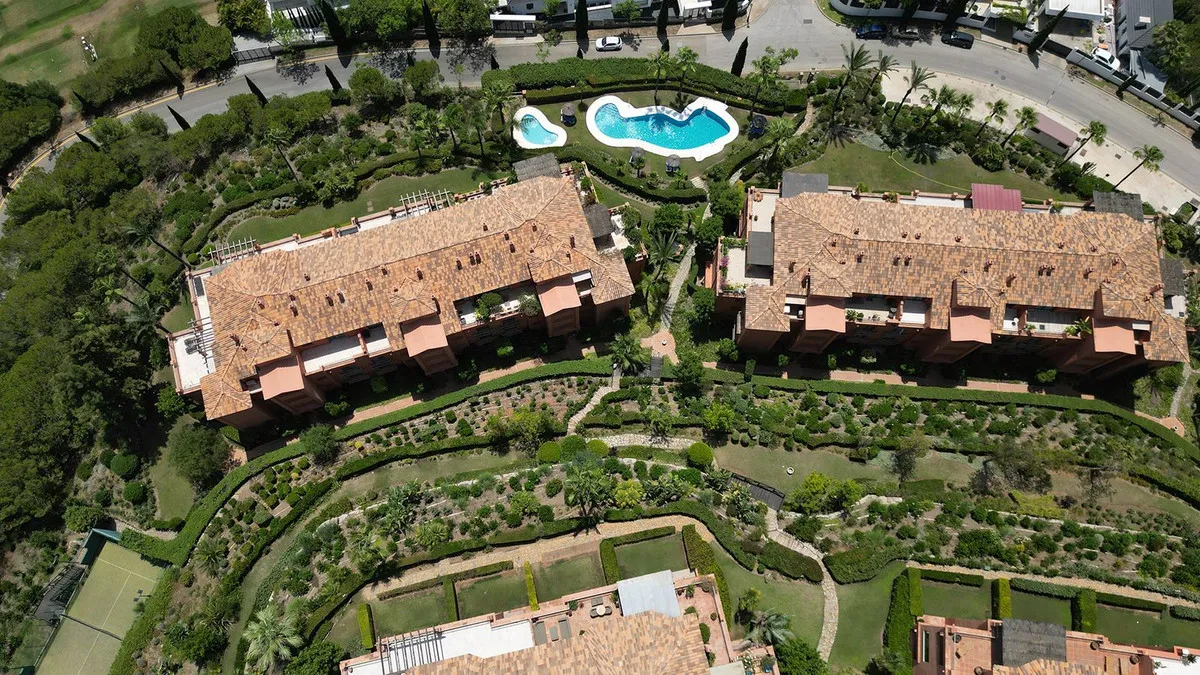 8036ea0a-27f3-4483-9af3-6c75be553949