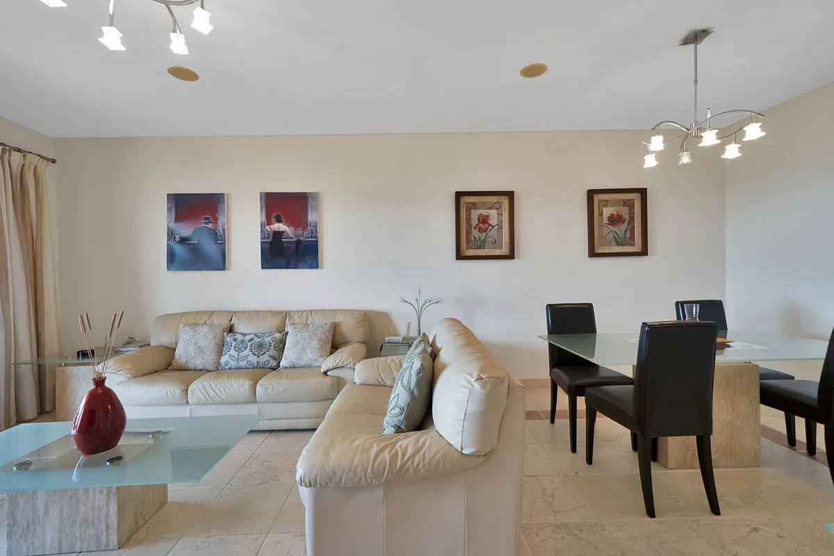 fe67ca9f-2ea7-4035-8a04-0c2be5a179fc