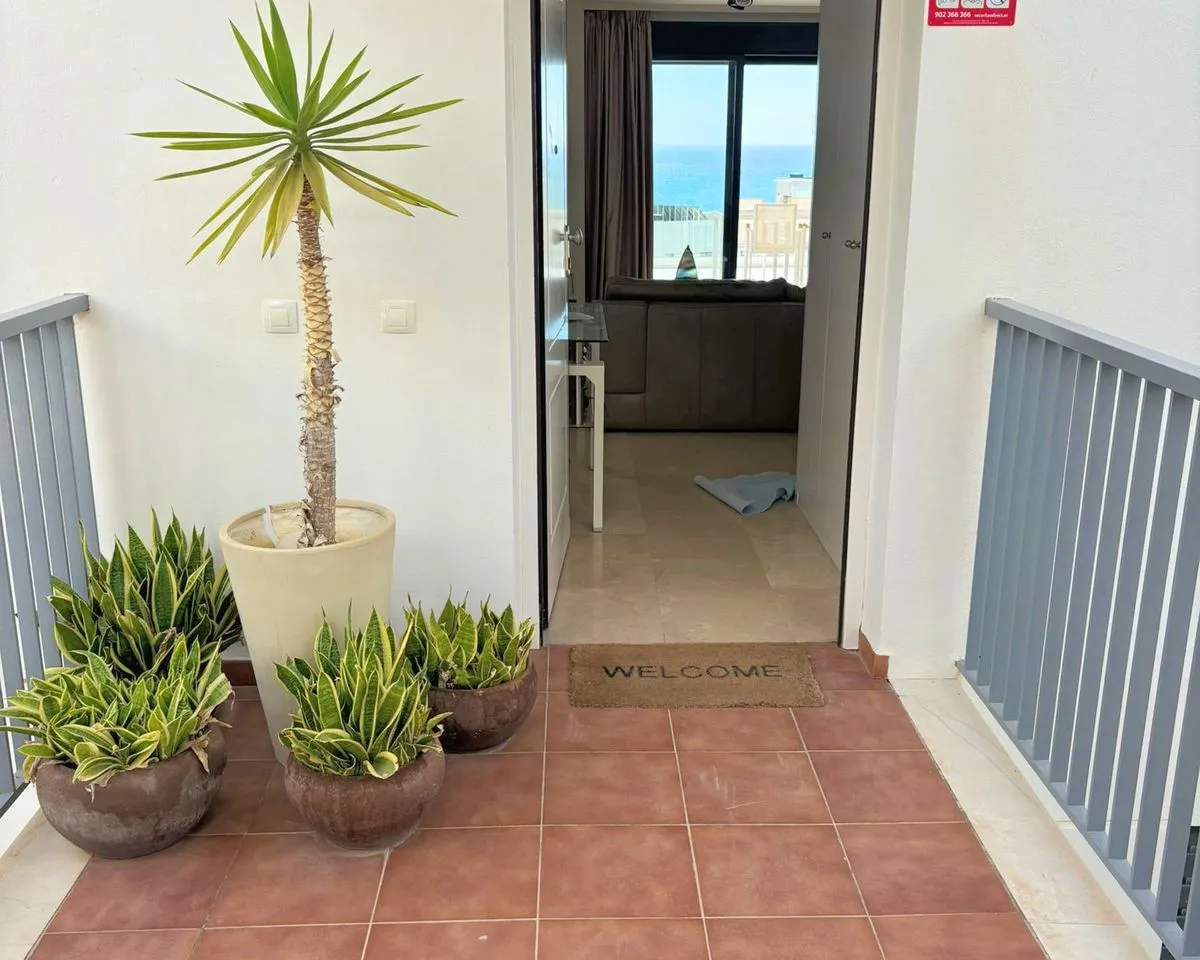 8a88aa52-1641-4885-bd0e-a8c1c717c607