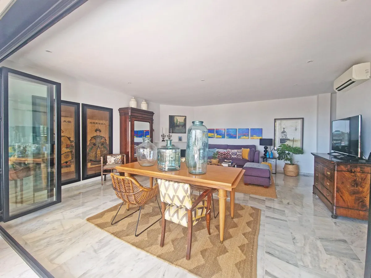 1f82810f-bf29-4ba9-8d6e-9f5da0f05dd6