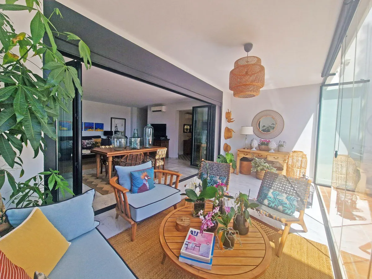 2b2c4e5e-5a8c-45c2-9ed3-a4554368ce3e